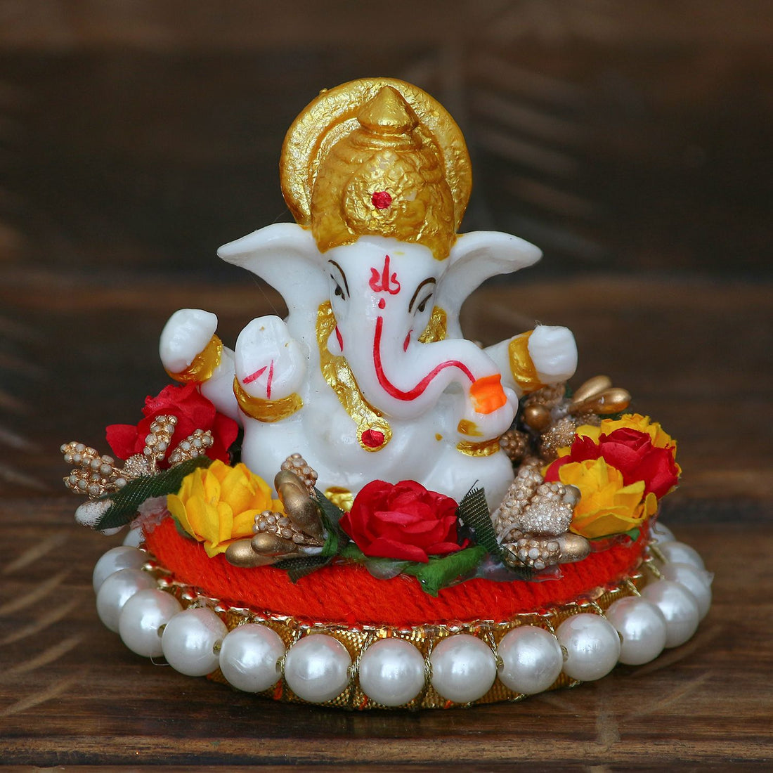 eCraftIndia Lord Ganesha Idol on Decorative Handcrafted Plate – Metal – Ideal for Home and Car Décor